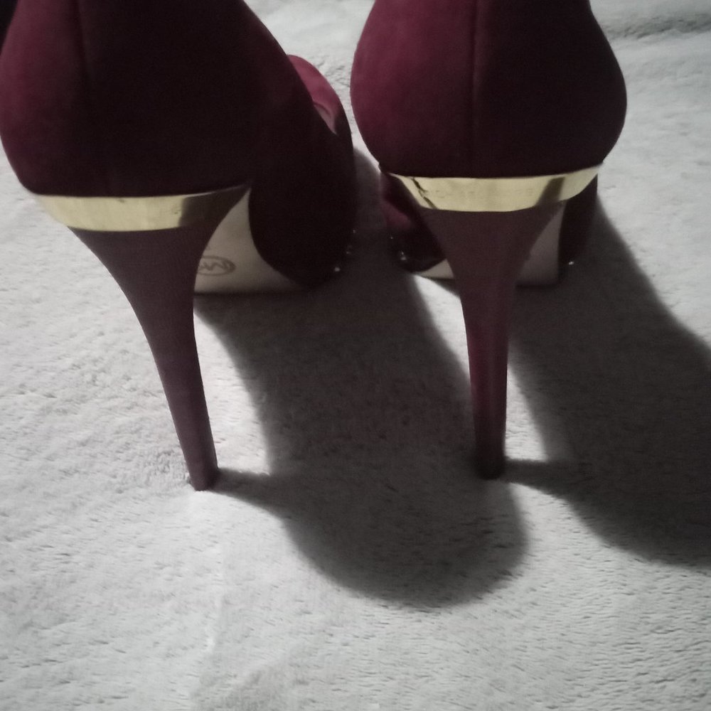Michael Kors fancy pumps